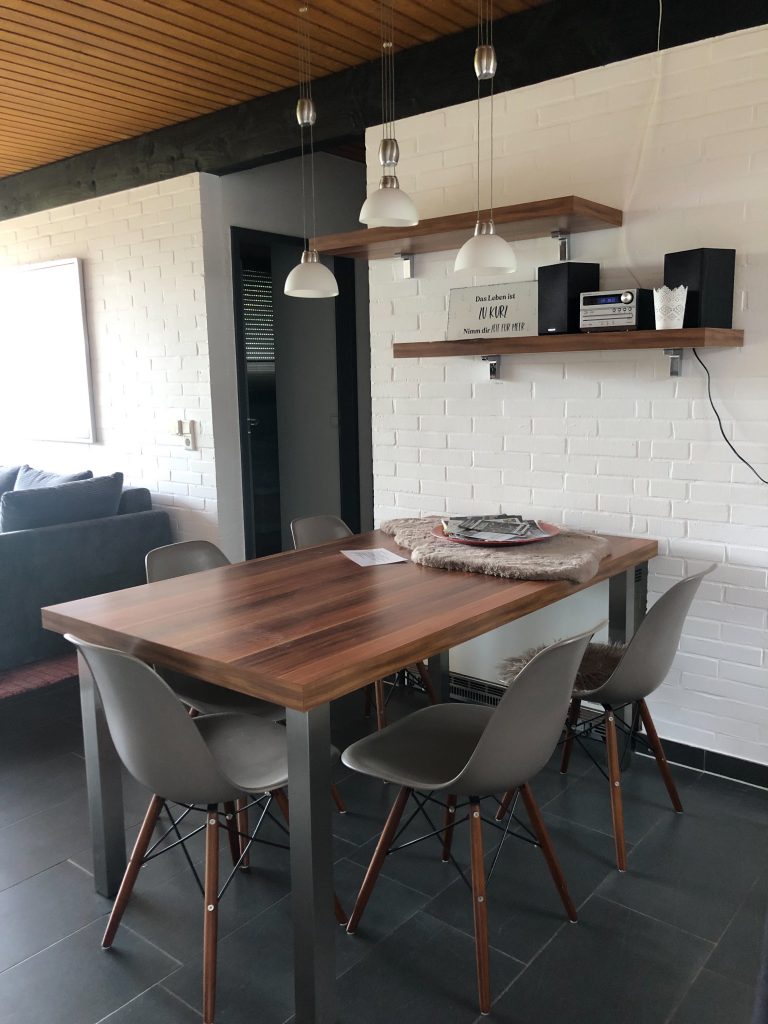 Haus Tossens - Essgruppe